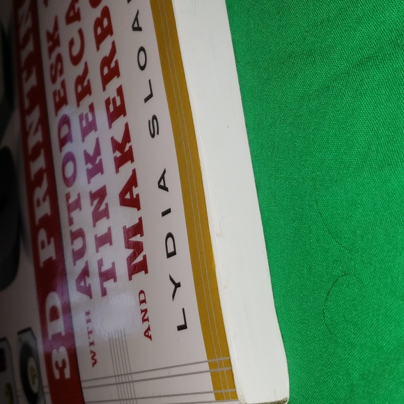 3D Printing Autodesk 123D Tinkercad and Makerbot Paper Back Book - Picture 4 of 4